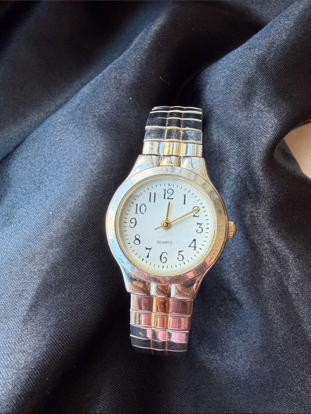 Classic Quartz Ladies Watch  White Dial
